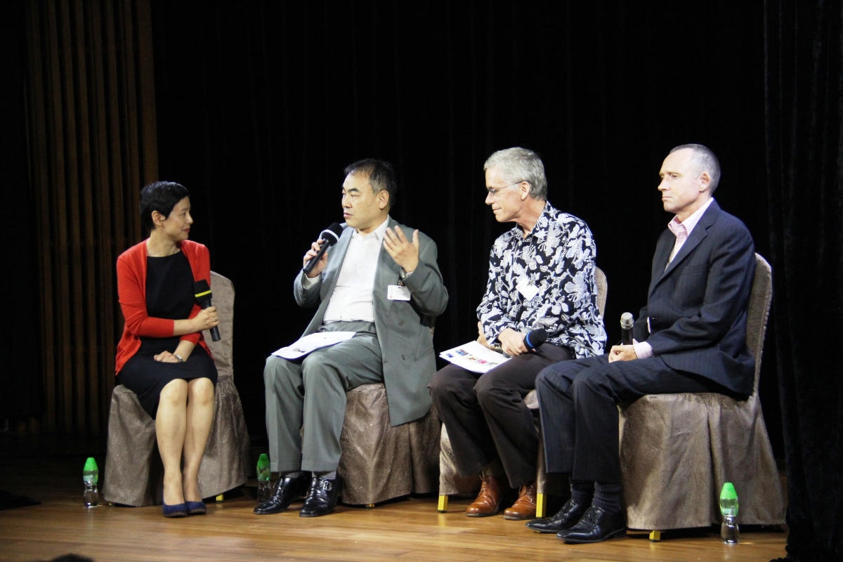 L to R: Yuen Chan, Koji Fusa, Peter Carey and Ian Holliday at Asia Society Hong Kong on June 15, 2012. (Asia Society Hong Kong Center)