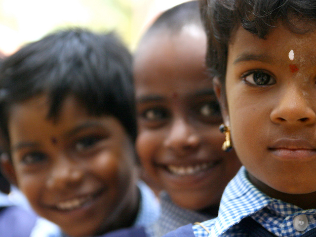 Children in India.(Jonathan Camuzo/flickr.com)