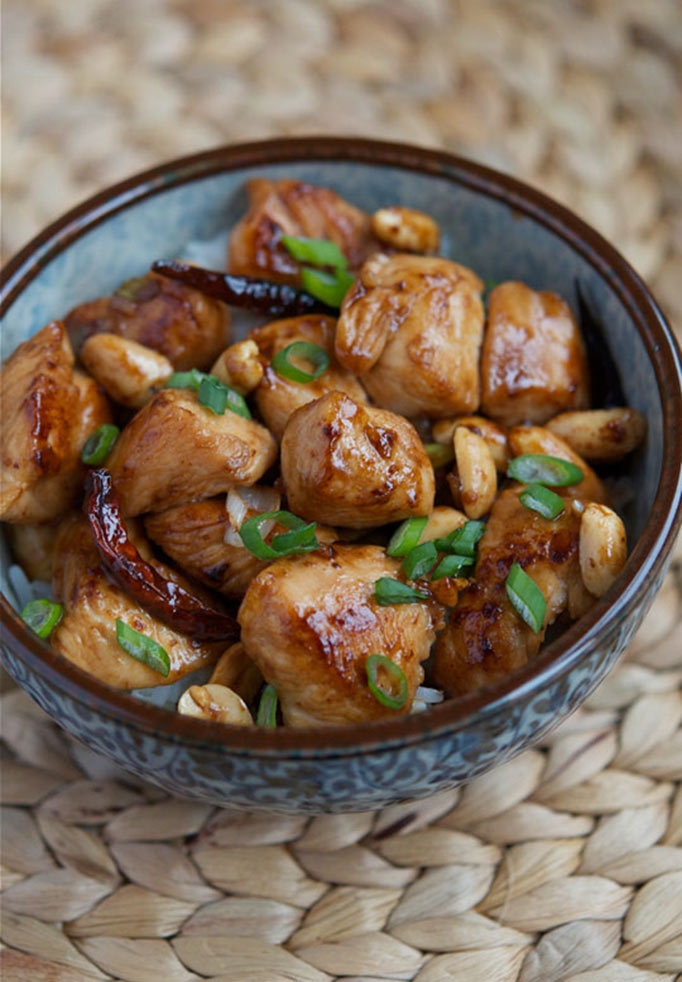 Kung pao chicken. (appetiteforchina.com)