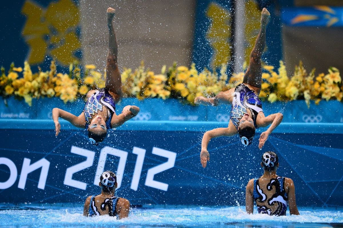 Japan competes in the team technical routine during the synchronised swimming competition on August 9, 2012. (Fabrice Coffrini/AFP/Getty Images)