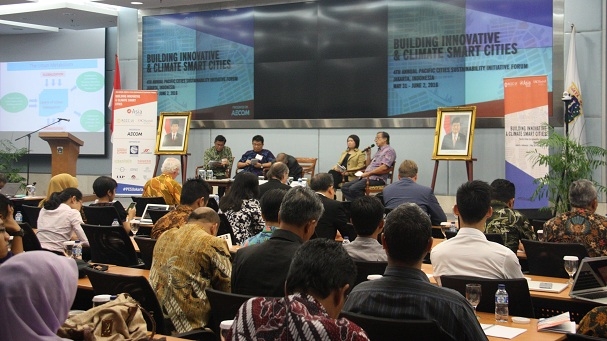 A panel discussion among regional experts on building a climate smart Jakarta