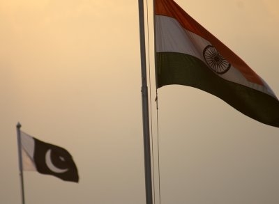 The Indian and Pakistani flags
