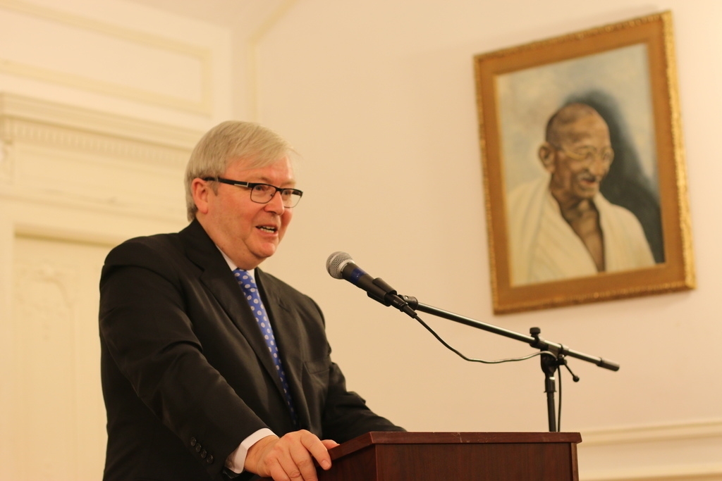 Kevin Rudd speaking at the Embassy of India in Washington, D.C. (Daryl Morini / Asia Society)