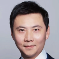 Michael Zhu Headshot