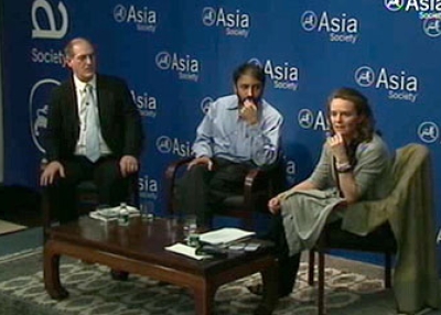 L to R: John Halpern, Sadanand Dhume, and Justine Hardy at Asia Society New York on Apr. 5, 2010. 