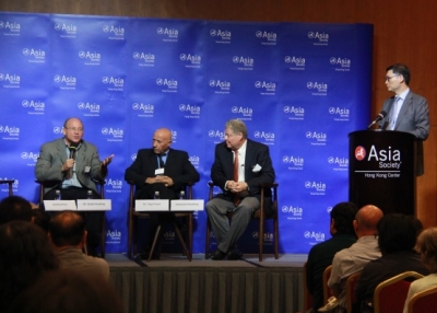 From L to R: Dr. Stripling, Dr. Yigal Israel, and Emanuel Eisenberg in the evening discussion moderated by The Honorable Mr. Justice Jeremy Poon at Asia Society Hong Kong Center on October 25, 2014.