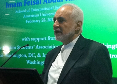 Imam Feisal Abdul Rauf speaks about Islam in a multicultural world in Washington, DC on Feb. 25, 2011.  (Asia Society Washington Center)