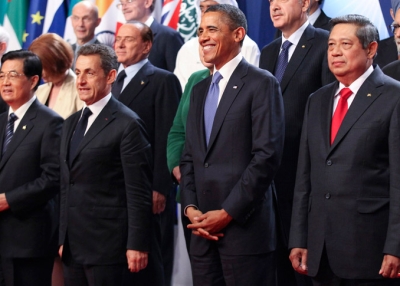(L to R) Chinese President Hu Jintao, French President Nicolas Sarkozy, U.S. President Barack Obama and Indonesia's President Susilo Bambang Yudhoyono stand together for a photograph at the Group of 20 (G20) Cannes Summit at the Palais des Festivals November 3, 2011 in Cannes, France. (Chris Ratcliffe-Pool/Getty Images)