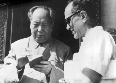 Mao Zedong signs Sidney Rittenberg's copy of the Little Red Book at a gathering of Party leaders during the Cultural Revolution. (Personal Collection of Sidney Rittenberg)