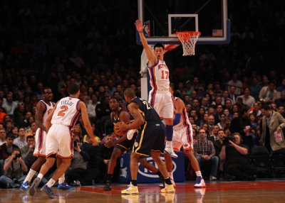 Then-New York Knick Jeremy Lin (#17) in action at New York City's Madison Square Garden on March 16, 2012. (Al Bello/Getty Images)