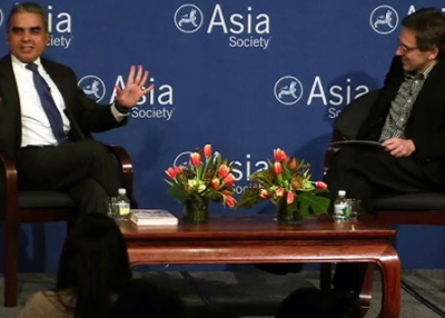 Kishore Mahbubani and Ian Bremmer at Asia Society New York on February 6, 2013. 