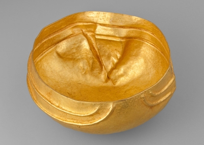 Bowl. Surigao Treasure, Surigao del Sur province. Ca. 10th&ndash;13th century. Gold. H. 3 5/8 x Diam. 6 11/16 in. (9.2 x 17 cm). Ayala Museum, 81.5179. Photography by Neal Oshima; Image courtesy of Ayala Museum. An object uncovered by Berto Morales in 1981.