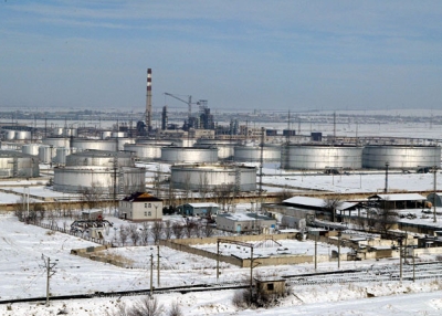 Petroleum tanks owned by Hurricane Kumkol Munai in Chemkent, Kazakhstan. (Oleg Nikishin/Getty Images)