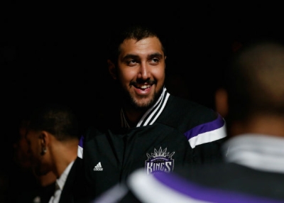 Sim Bhullar, #32 of the Sacramento Kings, is the first NBA player of Indian descent. (Ezra Shaw/Getty Images)