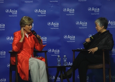 Dame Kiri Te Kanawa and Tiso Ho during a morning conversation at Asia Society Hong Kong Center on October 25, 2014. (Asia Society Hong Kong Center)