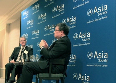 (L to R) Chris Cooper and Tim Wong (Asia Society)