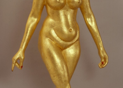 Ravinder G. Reddy. 'Woman '95' (1995). Polyester‐resin fiberglass; gilt. H: 65 in, W: 33 in, D: 25.5 in. The Chester and Davida Herwitz Collection Peabody Essex Museum, Salem, Massachusetts, E300456.