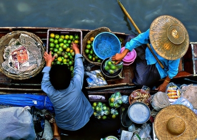 Thailand - Damnoen Saduak floating market, Sergio Pessolano, Getty Images