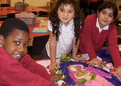 Students in England (spiraltri3e/flickr)