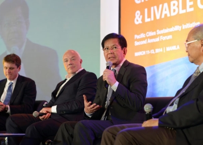 L to R: Asia Society Executive Vice President Tom Nagorski, Sir Robert Parker, Secretary Panfilo Lacson, and Dr. Kuntoro Mangkusubroto at the second annual PCSI Forum in Manila on March 11, 2014. (Asia Society)