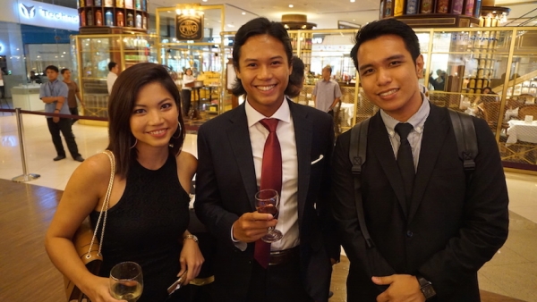 Kevin La Pena, Travelife (center) with friends. 