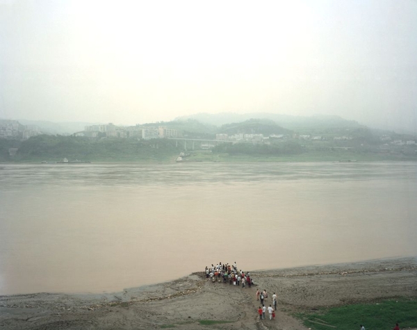 Waiting for a ferry on the Yangtze River, Fengdu County, Chongqing. (Bo Wang)