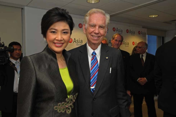 Yingluck Shinawatra and Charles Foster. (Elsa Ruiz)