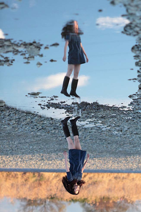 January 1, 2011. "Today's Levitation" ©Natsumi Hayashi, courtesy of MEM, Tokyo