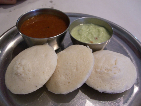 Idli with sambar and chutney. (avlxyz/Flickr)