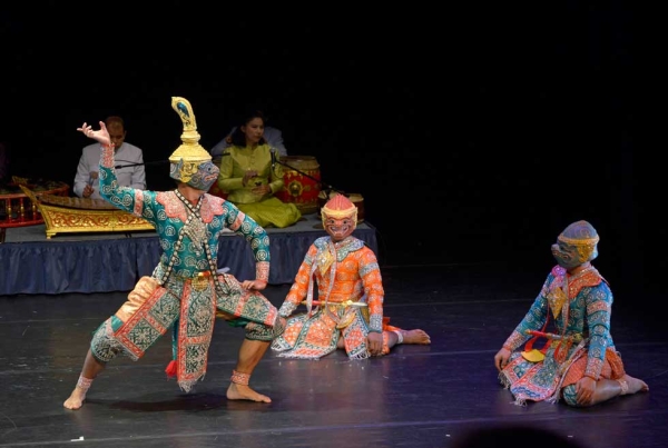 The dance segment of the evening featured a performance of the Khon Ramakien, based on the great Indian epic the Ramayana. (Elsa Ruiz/Asia Society)