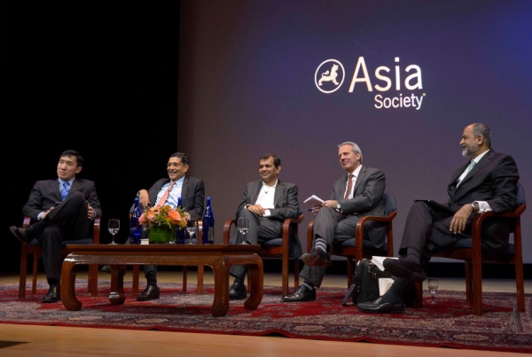 L to R: Yasheng Huang, Arvind Subramanian, Suketu Mehta, Christopher Graves and Adil Zainulbhai at Asia Society New York on November 19, 2013. (Elsa Ruiz/Asia Society)