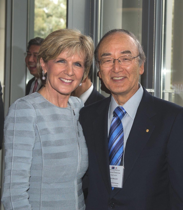 The Hon Julie Bishop, Minister for Foreign Affairs with Dr Akio Mimura AC, Chairman, Japan Australia Business Co-operation Committee. (Irene Dowdy)