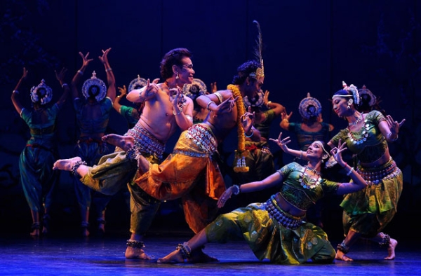 Malaysia's Sutra Dance Theater presents "Krishna: Love Re-Invented" at Asia Society New York on Nov. 6 and 7, 2014. (Sutra Dance Theater)
