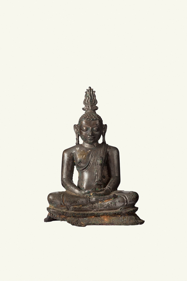 Buddha; Rakhine; Ca. 16th–17th century; Silver-plated bronze; H. 31/2 x W. 23/8 in. (9 x 6 cm). National Museum, Nay Pyi Taw. (Sean Dungan)