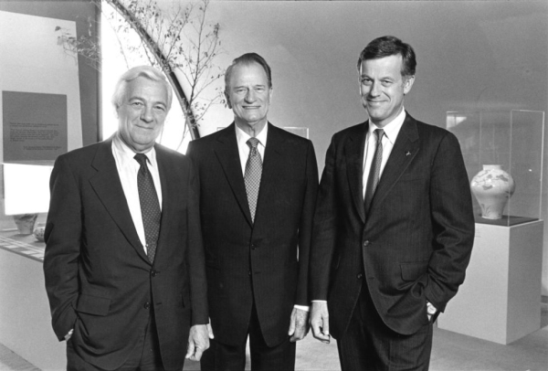 Photographed in 1989: Incoming Asia Society Chairman John C. Whitehead, outgoing Asia Society Chairman Roy M. Huffington, and Asia Society President Robert B. Oxnam. (Daniel Root)