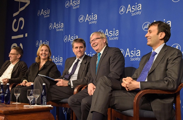 (L to R) Ian Bremmer, Josette Sheeran, Tom Nagorski, Kevin Rudd, and Ruchir Sharma at Asia Society in New York forecast what will happen in Asia in 2016. (Elsa Ruiz/Asia Society)