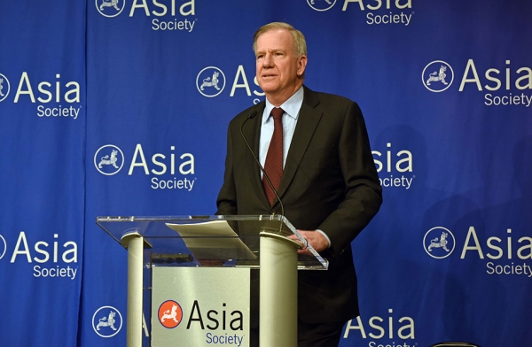 Asia Society trustee J. Frank Brown provides opening remarks ahead of the program on February 7, 2016 at Asia Society New York. (Elsa Ruiz/Asia Society)