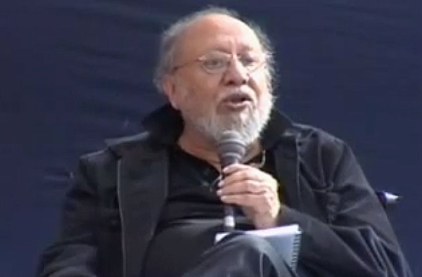 Indian public intellectual Ashis Nandy speaking at the DSC Jaipur Literature Festival on January 26, 2013. (DSC Jaipur Literature Festival)