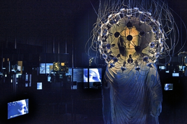 Transforming Minds: Buddhism in Art. (Asia Society Hong Kong/John Nye)