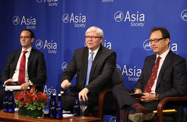 (L to R) Evan Medeiros, Kevin Rudd, and Daniel H. Rosen speak at Asia Society New York. (Ellen Wallop/Asia Society)