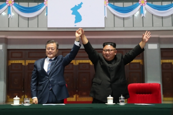 Moon Jae-in and Kim Jong Un