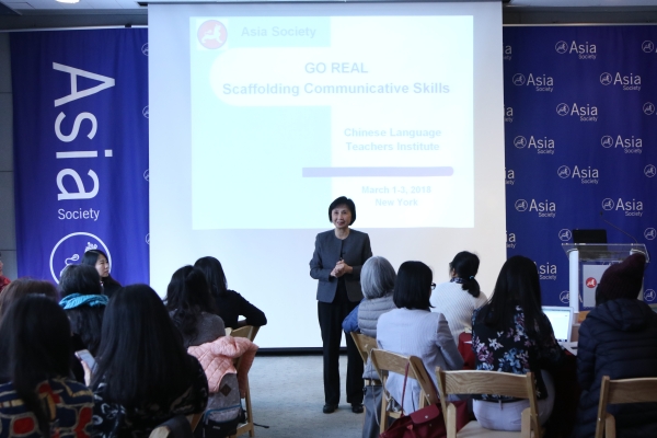 Asia Society master teacher trainer, Dr. Wei-ling Wu, opened up the 2019 Teachers Institute with her presentation on scaffolding communicative skills.