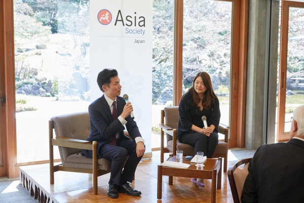 James Kondo engages in a "fireside chat" with Chizuru Suga, head of Center of Fourth Industrial Revolution, Japan Center, a new generation leader