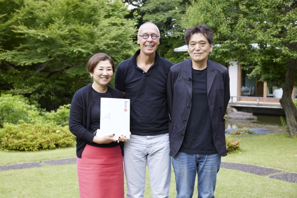 A group shot with Dr. Ikegami