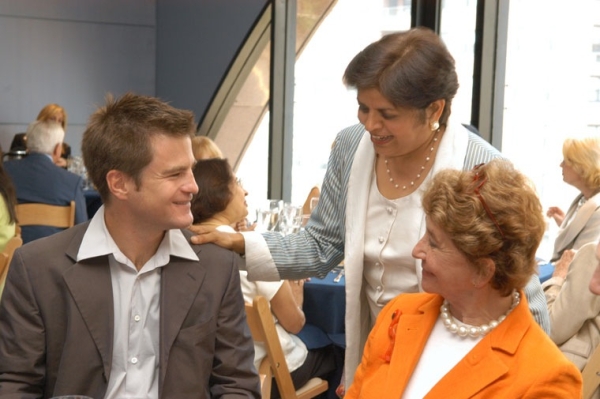 2006 prize winner Matthew McAllester (L), Asia Society President Vishakha Desai (C) and Inger McCabe Elliott. (Elsa Ruiz/Asia Society)