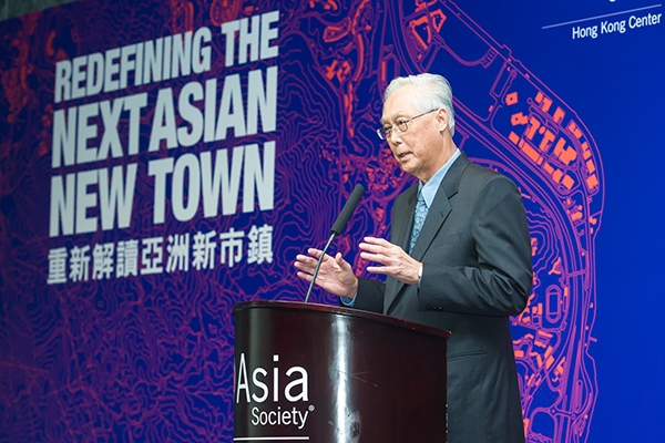 Singapore’s Emeritus Senior Minister Goh Chok Tung remarked that “Hong Kong and Singapore are prime examples of livable cities.”