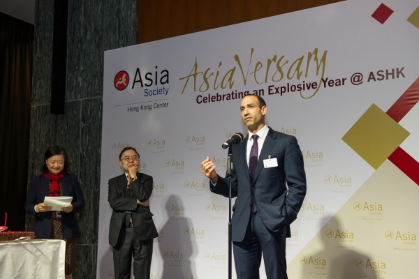 L to R: Alice Mong, Executive Director of Asia Society Hong Kong Center; Ronnie Chan, Chairman, Asia Society Hong Kong Center; Matthew Koder, President, Asia Pacific, Bank of America Merrill Lynch. (Nick Mak)