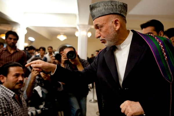 Afghan President Hamid Karzai speaks to the media at the Presidential palace on September 17, 2009 in Kabul, Afghanistan. (Paula Bronstein/Getty Images)