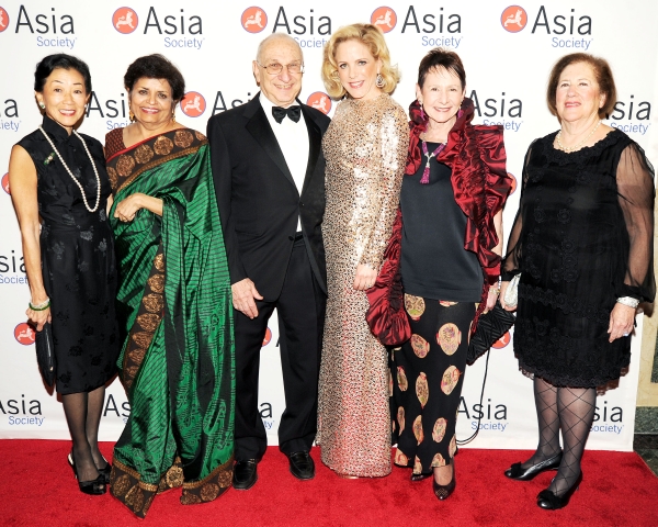 L to R: Lulu Wang, Vishakha Desai, Harold Newman, Stephanie Foster, Ruth Newman and Betsy Cohen. (Billy Farrell)