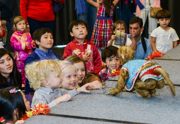 Puppet show performances are well-loved by the kids 